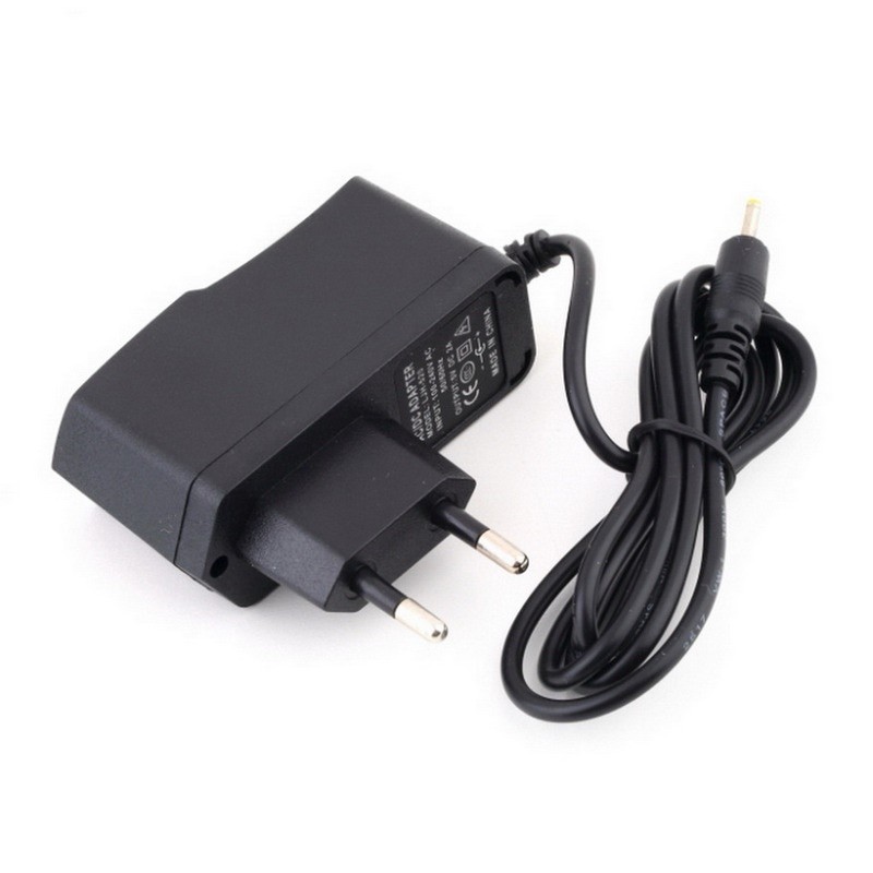 Cargador Tablet 5V 2A 2.5mm Conector